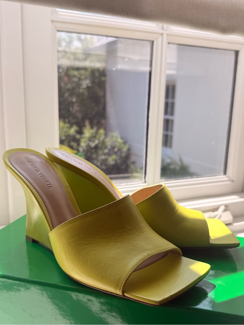 Bottega Veneta Stretch Leather Heels